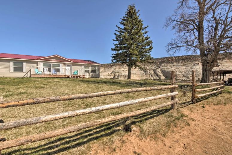 Guest Ranch House with a View 102